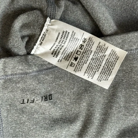 Nike Gray Long Sleeve Top - Picture 3 of 5